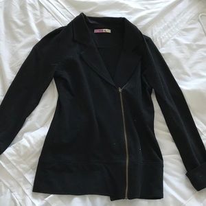 Kensie Girl Black Asymmetrical Zip Sweater S